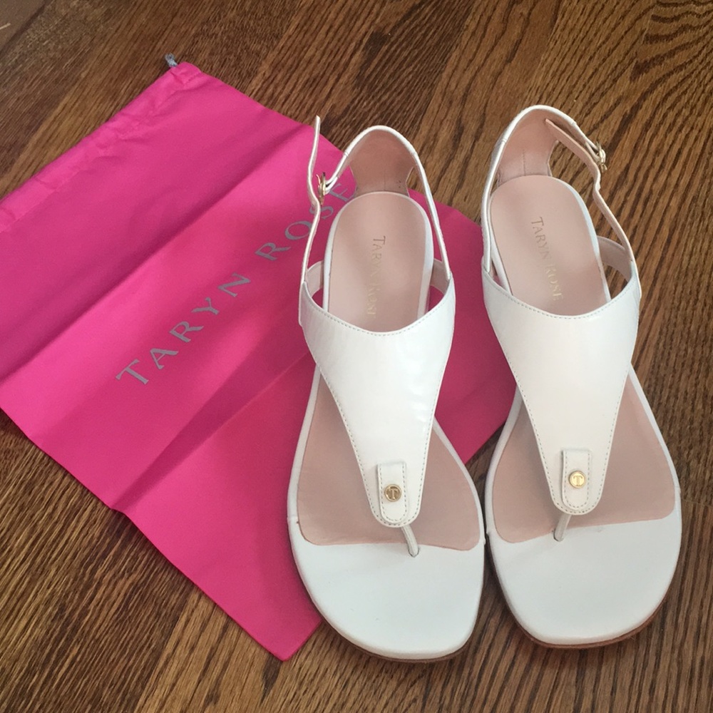 “Kat” white wedge sandal